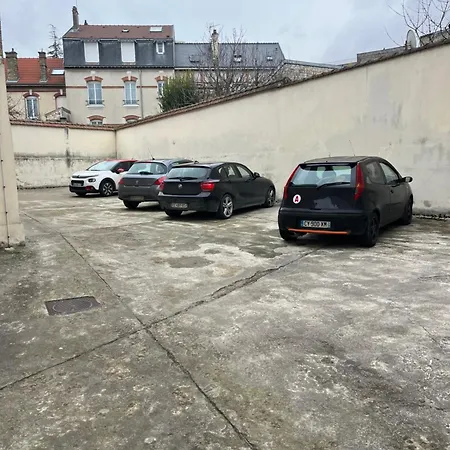 Apartman Oscaria, Centre Reims, Plein Pied *